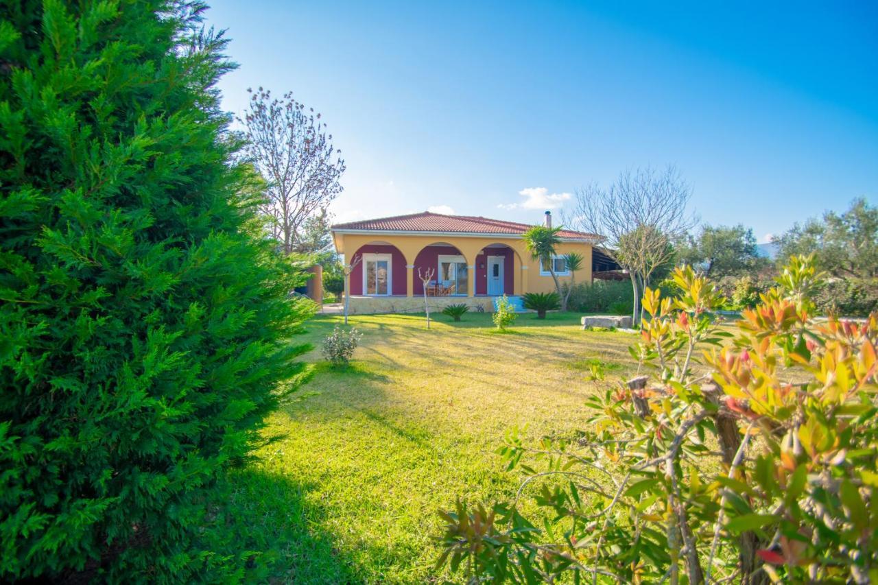 Loukas Farm House Agios Kirikos  Exterior photo