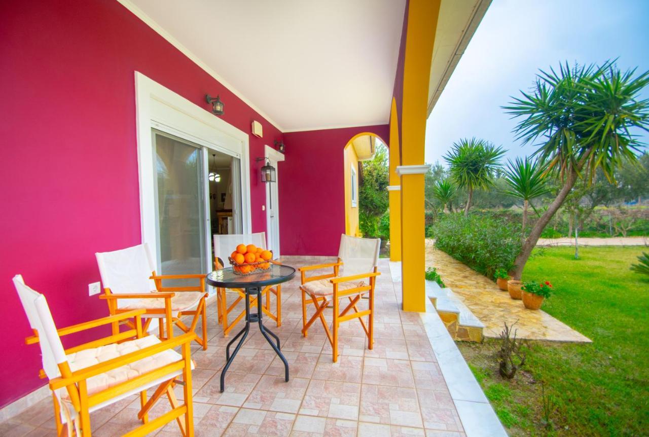 Loukas Farm House Agios Kirikos  Exterior photo