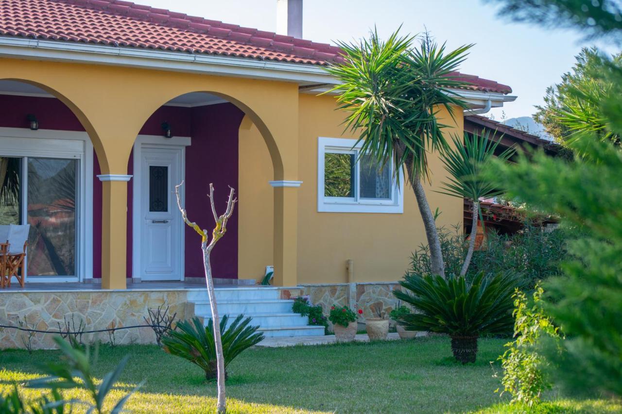 Loukas Farm House Agios Kirikos  Exterior photo
